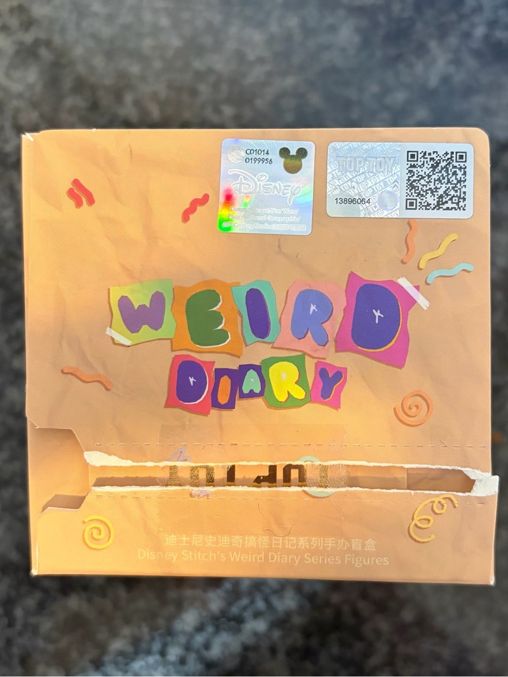 DISNEY Stitch collectible figure from ‘Weird Diary’ series- NEW - Picture 7 of 7